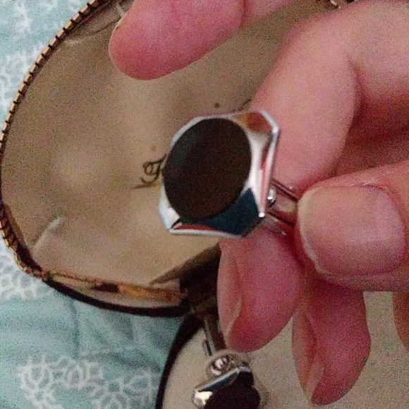 Formal wear cufflinks - Picture 2 of 2